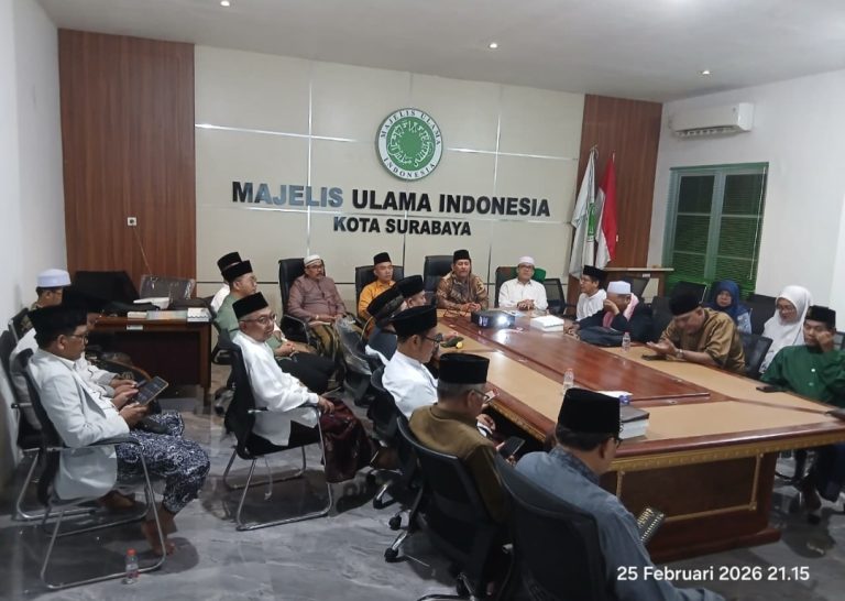 Konsolidasi Pelantikan dan Halal Bihalal MUI Kota Suarabaya